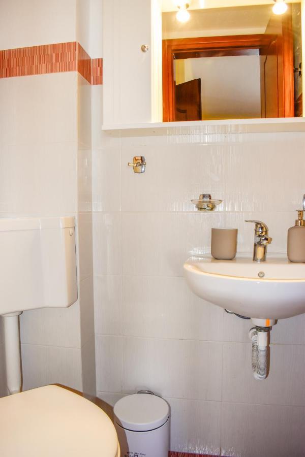 Zoe'S Flat Megali Ammos Apartamento Skiathos Town Exterior foto